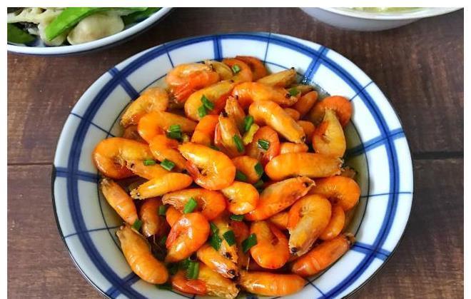 一家三口的晚餐,低脂鲜美,网友:这样的晚餐敞开吃也不怕长肉