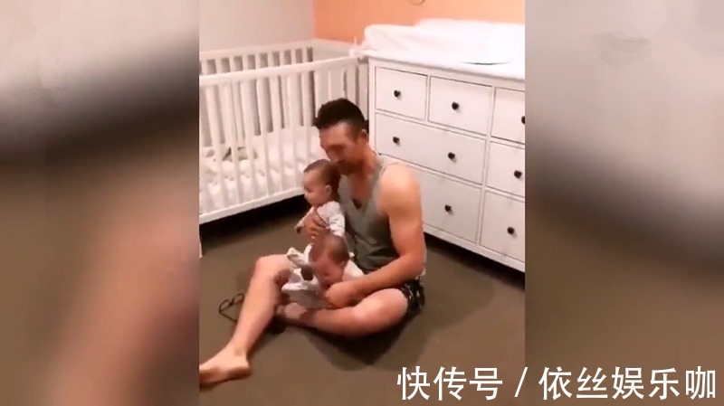 三人份|新晋奶爸为俩娃穿衣火了,被网友纷纷调侃:两只手抓不过来要急死