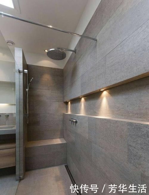 清洁|卫生间收纳别再做壁龛了，砌堵矮墙强太多，能收纳还方便清洁