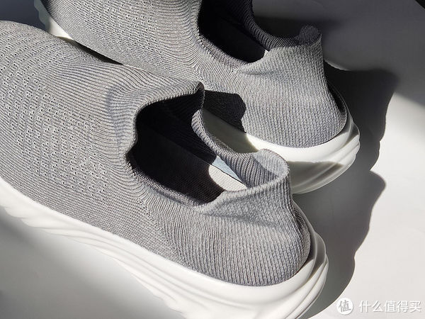休闲鞋 耐穿好穿的基础款休闲鞋!freetie袜套健步鞋2开箱测评