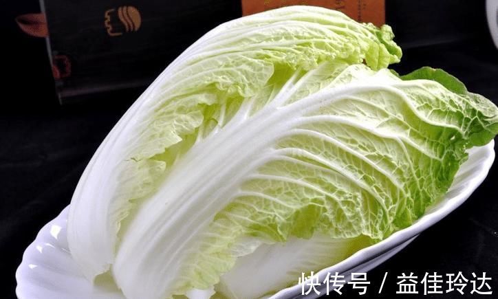 好吃|天冷，多吃这菜，5毛钱一斤，做成水饺，皮薄馅多，比韭菜还好吃