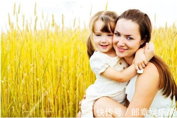 当家长|孩子不听话怎么办父母别再“打一巴掌再给颗糖”,不利于娃成长