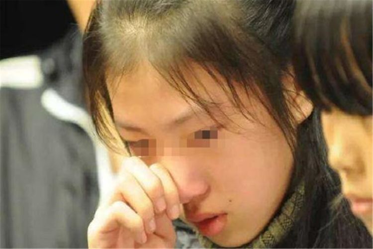 初潮期|女生第一次来月经,如果早于这个“年龄”,孩子身高容易受限制