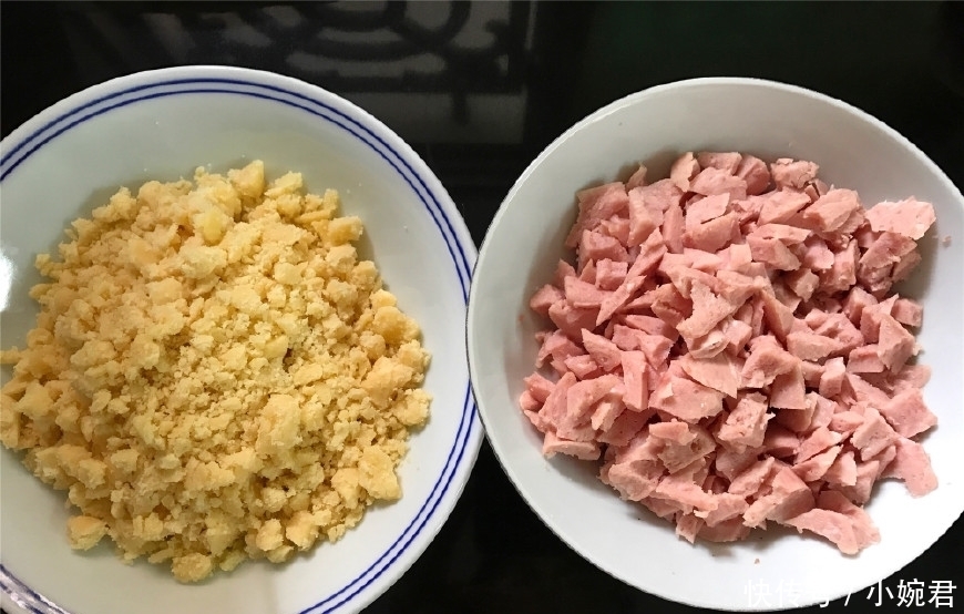 拉丝|此馅的包子你肯定没吃过,香到流口水,咬一口还拉丝,味道绝了