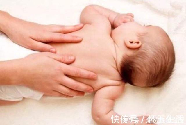 婴儿|照顾新生宝宝,遵循“两摸三不碰”原则,有助于促进其大脑发育