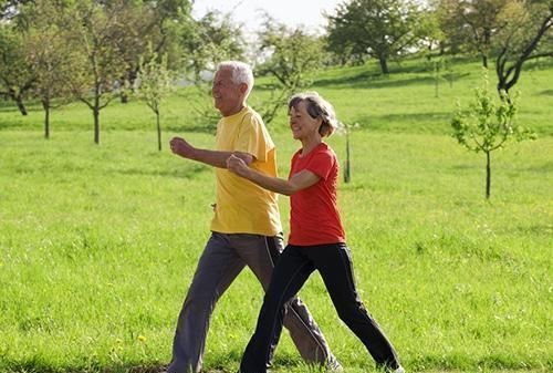 步数|日行万步原来是一场骗局?每天走多少步才算健康?医生告诉你答案!
