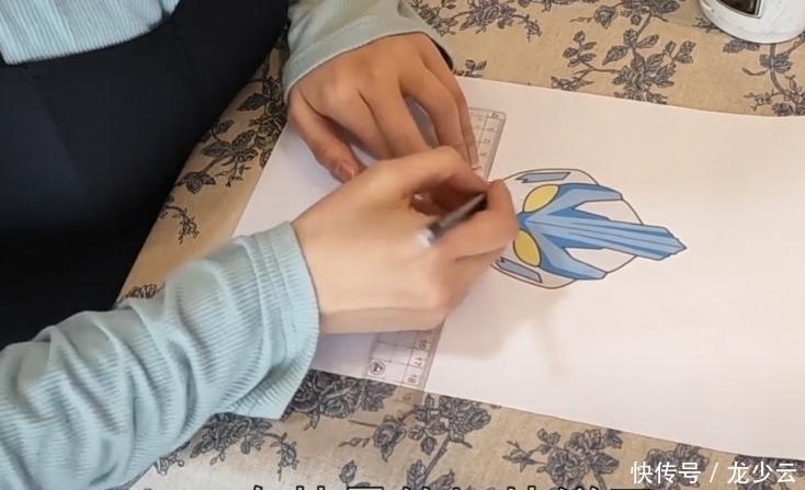 秋刀|甜品师将奥特曼做成饼干,到底是哪一步没跟上?成品绝了