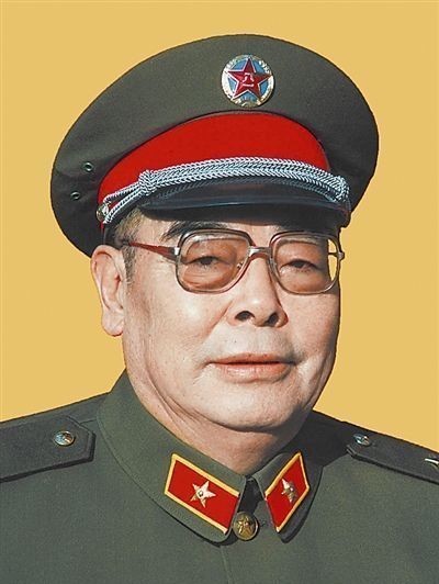 到底|抗美援朝战争中,志愿军司令陈赓奉命紧急回国,到底发生了什么?