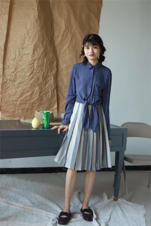 卫衣、毛衣都收起来吧！今年流行这件“薄外衫”，遮肉防晒又舒适