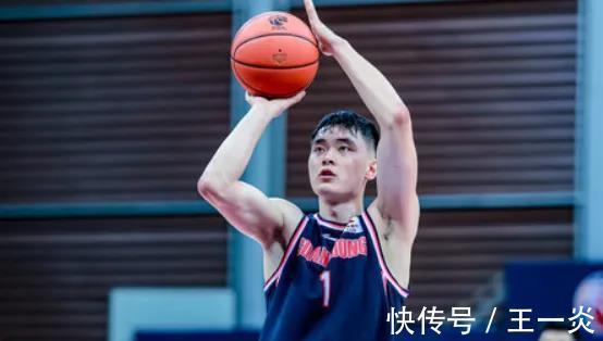 里弗斯|4消息!广厦外援反转,马力克不离队,宫导特训内线,女篮世界第2