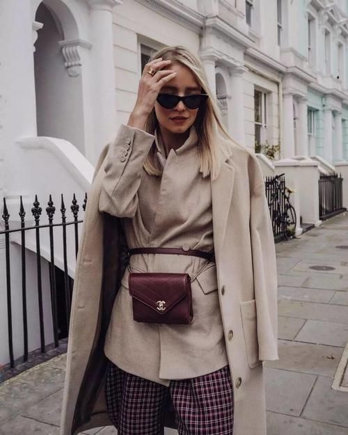 羽绒服下岗了！开年这样穿，时髦又大气！