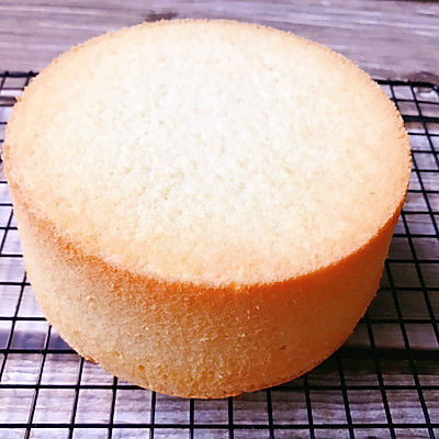 酸奶戚风蛋糕