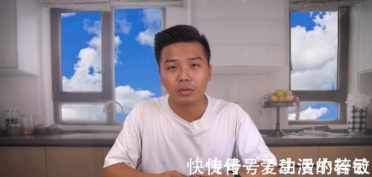 次元饭君|UP主测评20万日元玩具,讲解触犯粉丝雷区,评论区直接沦陷?