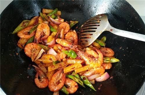 饭店|这终极硬菜,用来宴客不丢面,厨房小白也能上手,饭店级别!