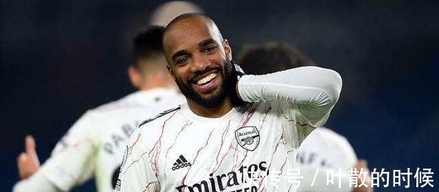 續(xù)約|態(tài)度反轉(zhuǎn)！阿森納面臨前鋒荒，有意留下隊(duì)長(zhǎng)，開出誠(chéng)意報(bào)價(jià)挽留