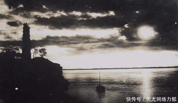 不明智|36岁张爱玲嫁给64岁赖雅:虽然不明智,但是却充满热情与温暖