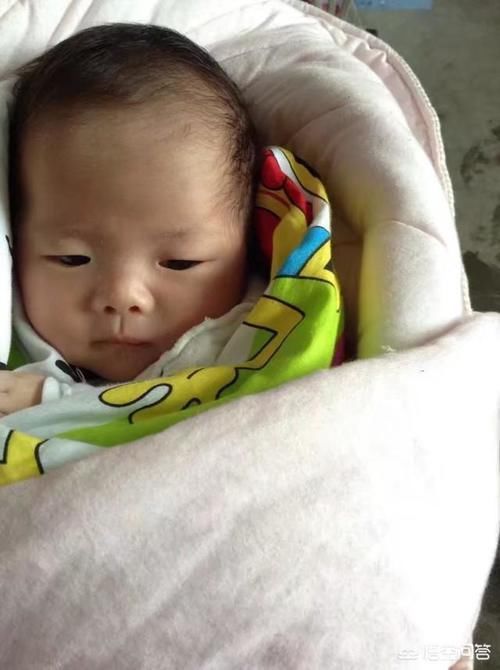 胎儿|怀孕八个月却得知胎儿出生时可能会有某种缺陷但也可能没事,你会赌一把生下他吗?