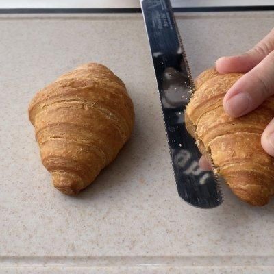 沙拉酱|#巨下饭的家常菜#可颂三明治