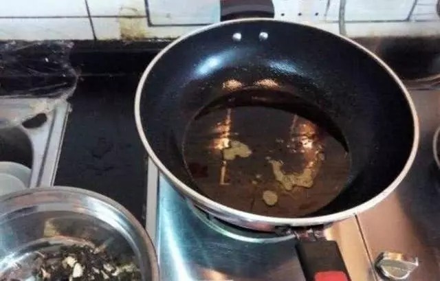 钓鱼用“油”事半功倍，其中有两种油，在钓饵中广泛使用