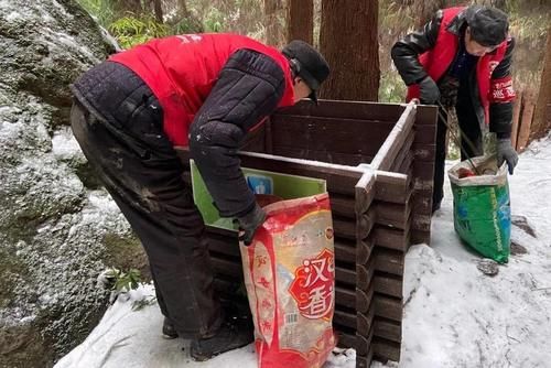 “网红”不好当，成都九峰山游客数量暴增，却还是未开发状态