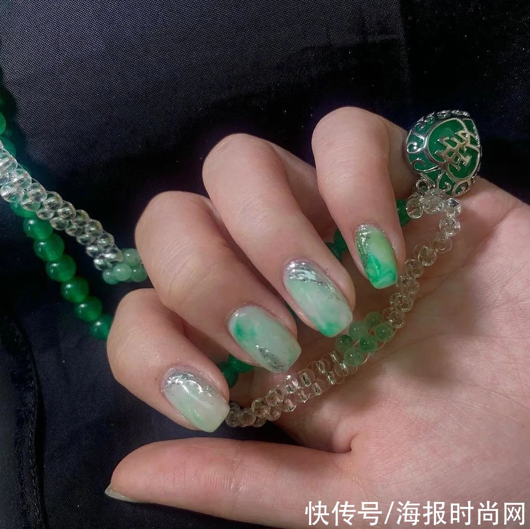 新中式风|穿旗袍、戴玉石、玩发簪...新中式风是时候逆袭了