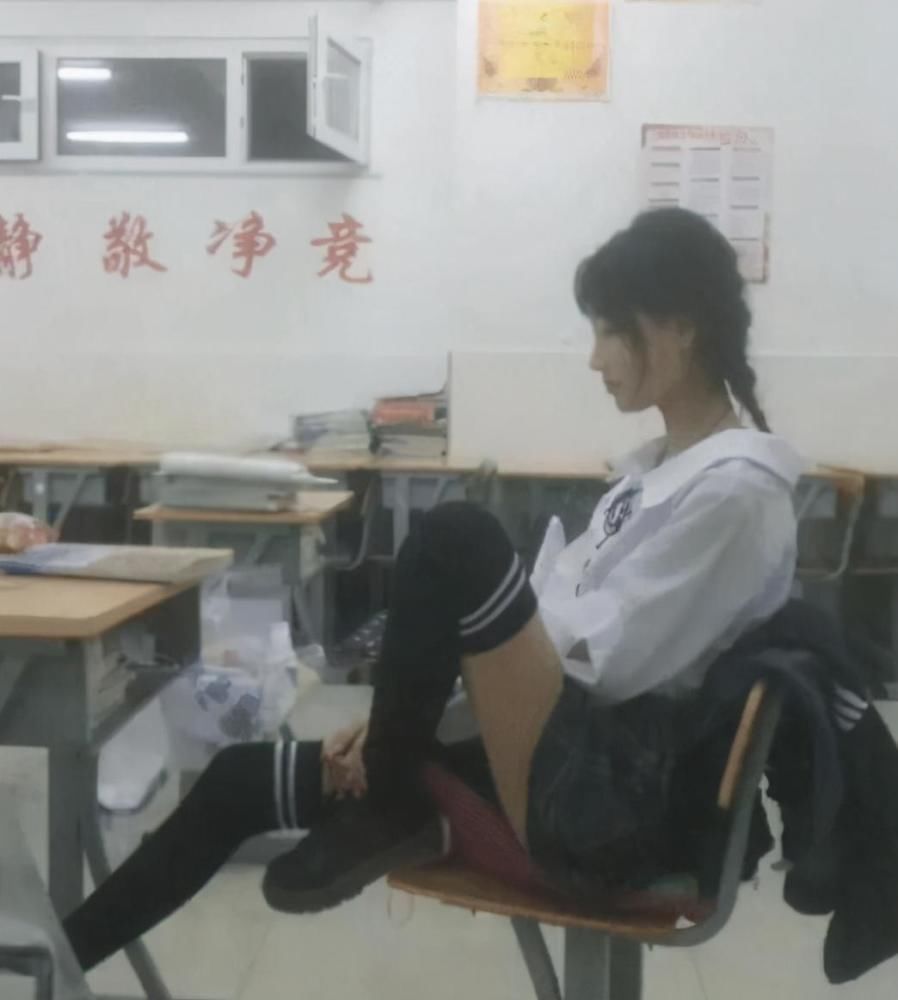 服自|“一道高中化学题，炸出无数隐藏在学生中的段手”哈哈哈就服自嗨锅