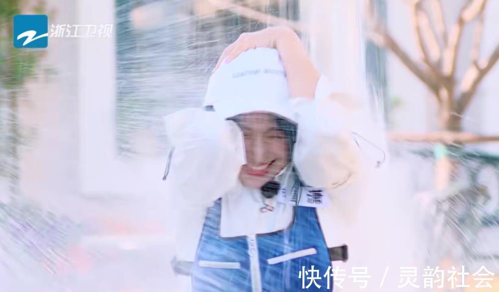 同样是生理期录跑男,程潇被夸敬业,baby却被指责玩不起