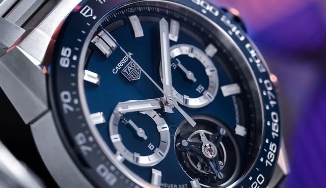 飞行陀飞轮 第一枚名表陀飞轮 可以选择它