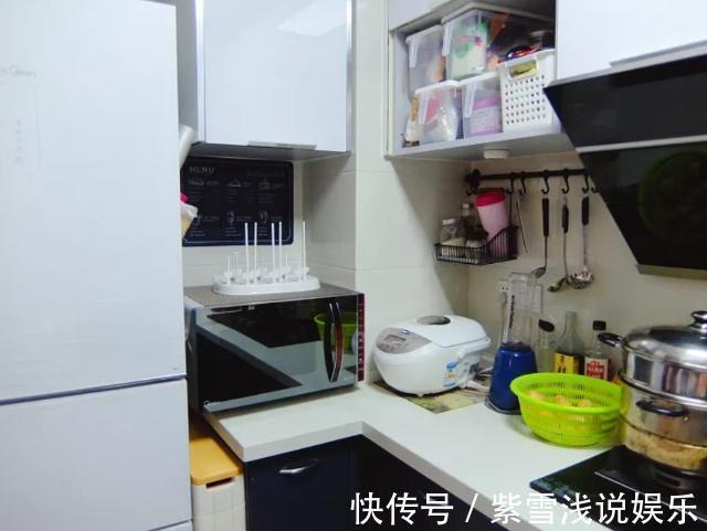 户型|老婆坚持在沙发背后“打矮柜”,挤出小书房!聪明极了,晒晒全屋