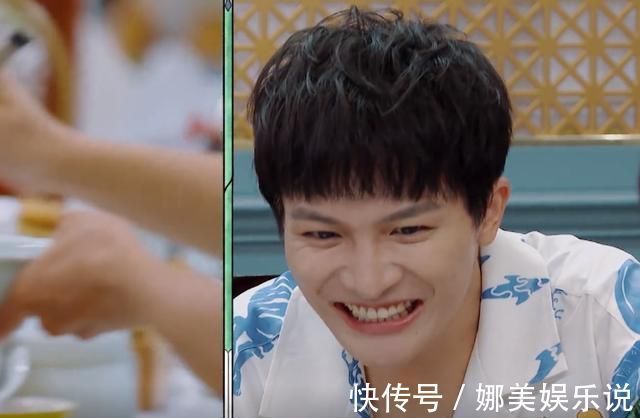 友情不是装的周深说自己最爱吃水煮肉片,贾玲第一反应引热议