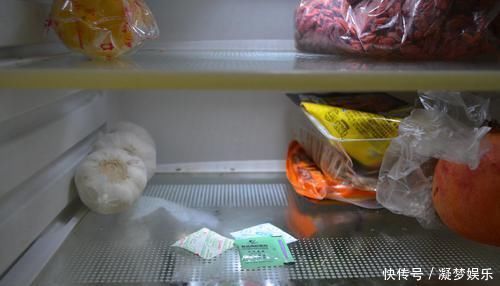 包装袋|食品干燥剂不要扔，放在家里天天能用上，解决了不少家庭的烦恼