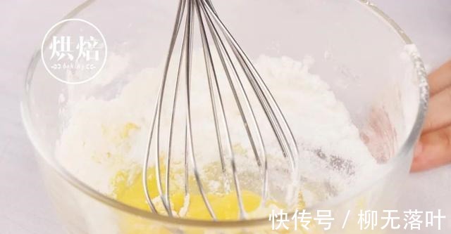 卖断货的生椰拿铁出蛋糕卷了 清新又浓郁 下一个爆款就是它!