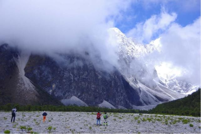 海量美图来袭！走进干河坝感受不一样的玉龙雪山