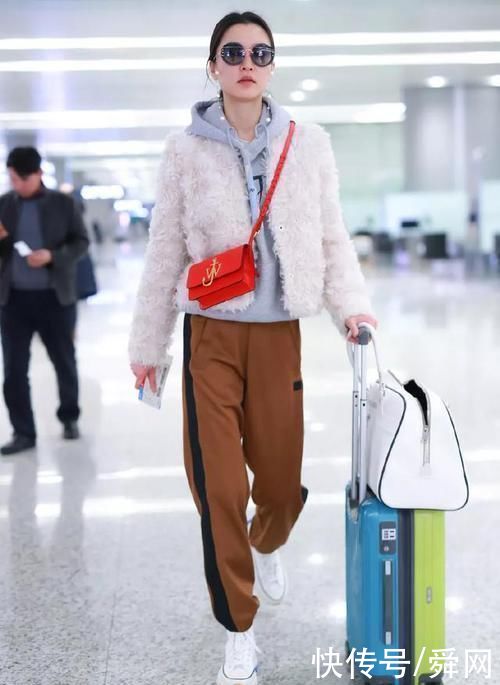 新年怎么穿?既时髦又让七大姑八大姨挑不出毛病