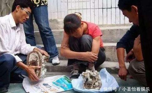 大锅|烤箱做的奇石,大锅煮的翡翠,批量出的钱币,古玩造假你了解吗?