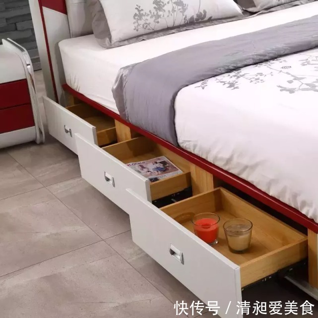 玄关柜|电视墙要不要装柜子?一进屋就被迷住了,全屋太漂亮了