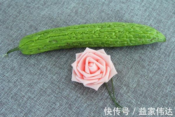 痛经|女性来月经时,五种食物要忌口,不想痛经缠身,最好管住嘴