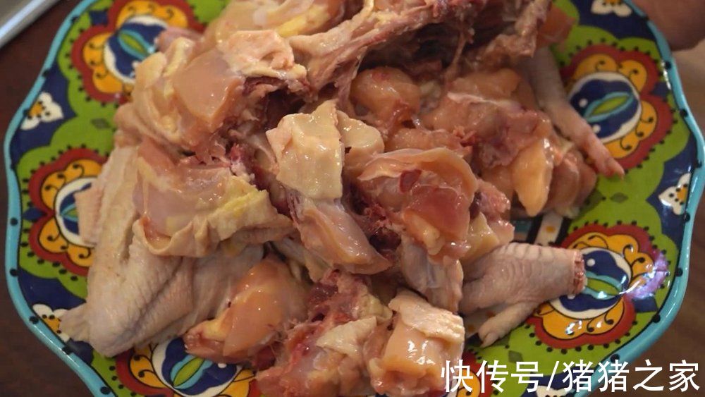 为什么新疆大盘鸡那么好吃，原来是有技巧的，想吃的赶紧学起来