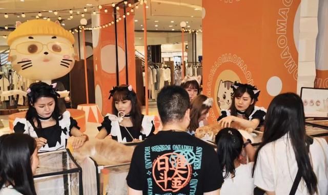 潮酷|碑林区特色街区办举办“助力十四运 潮酷在中贸”打卡活动