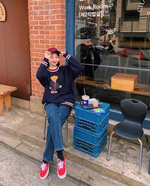  最火|毛衣搭配：毛衣+阔腿裤=秋冬最火CP，慵懒又洋气，谁穿谁好看！