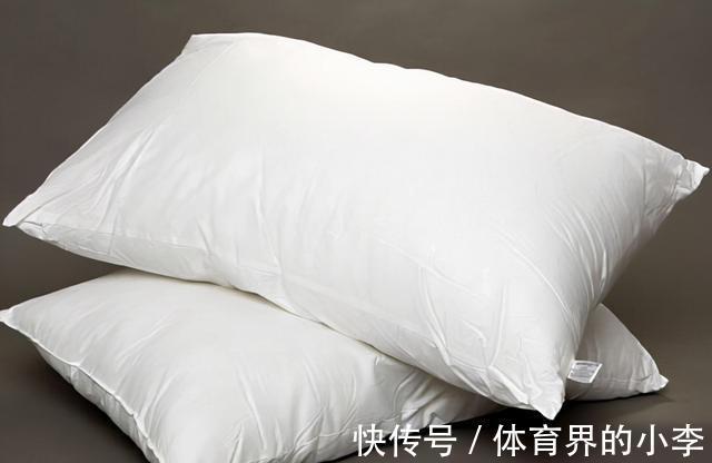 枕巾|床单一周不洗，脏比马桶，不仅伤皮肤还危害健康！教你几个妙招