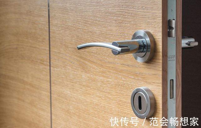 塑钢|新房实木门应该怎么选看懂建材市场这些套路,装修不被坑