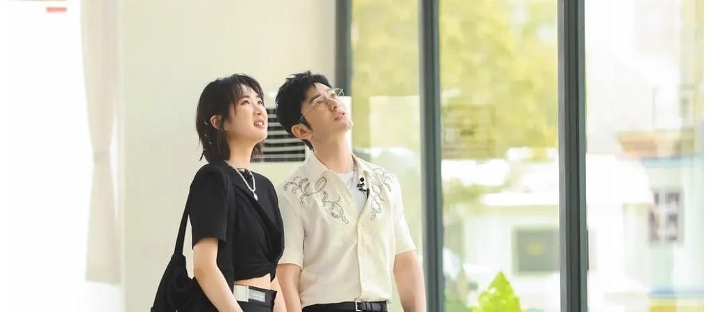 23歲的姚安娜“被冷落”,揭開了娛樂圈的“潛規(guī)則”