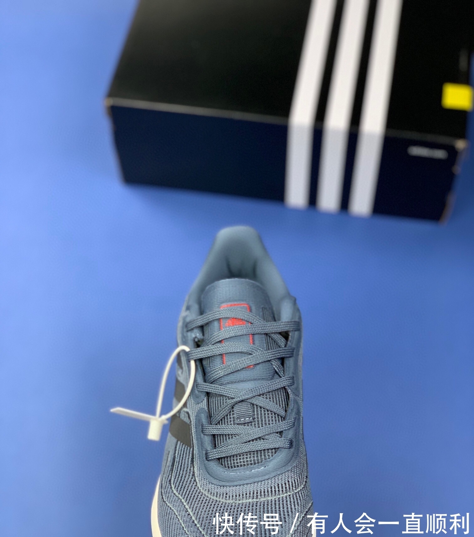 阿迪达斯 Adidas Supernova M 马拉松赛事休闲运动跑步鞋