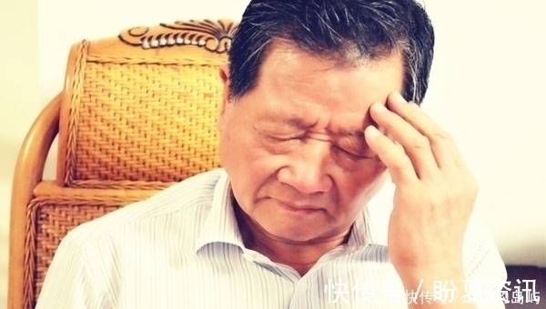 后辈|坚持每天晨跑,跑了31年,现已85岁,大爷的经历值得后辈学习