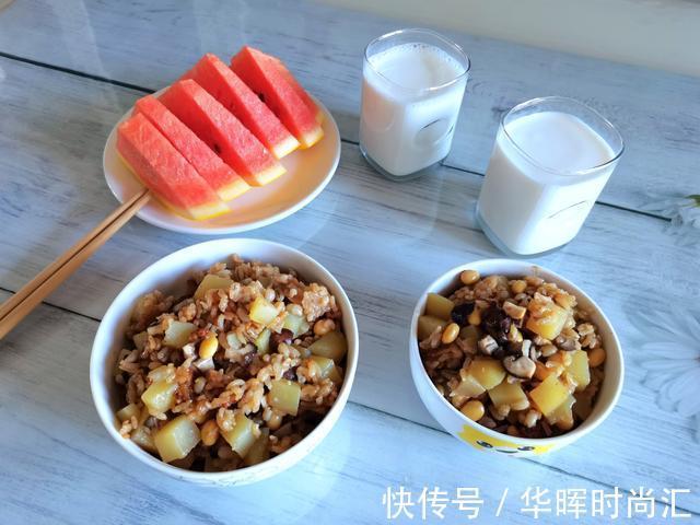 莲花菜包子|上班族5天早餐这样吃,不早起不着急,10分钟就搞定全家的早餐