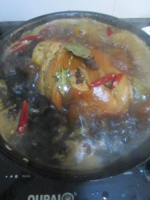 团圆宴|教大家做红焖肘子,操作简单,香浓下饭,口感软糯,超级好吃