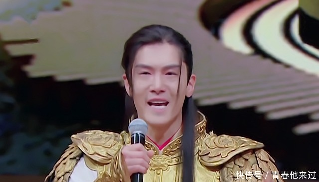 新版 新版《香蜜》糊得“外焦里嫩”,旭凤土里土气,锦觅蛇精脸抢镜