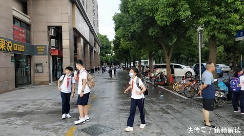 初中|中考以后只有约一半的学生能上高中，那上和不上高中人生今后会有什么不同