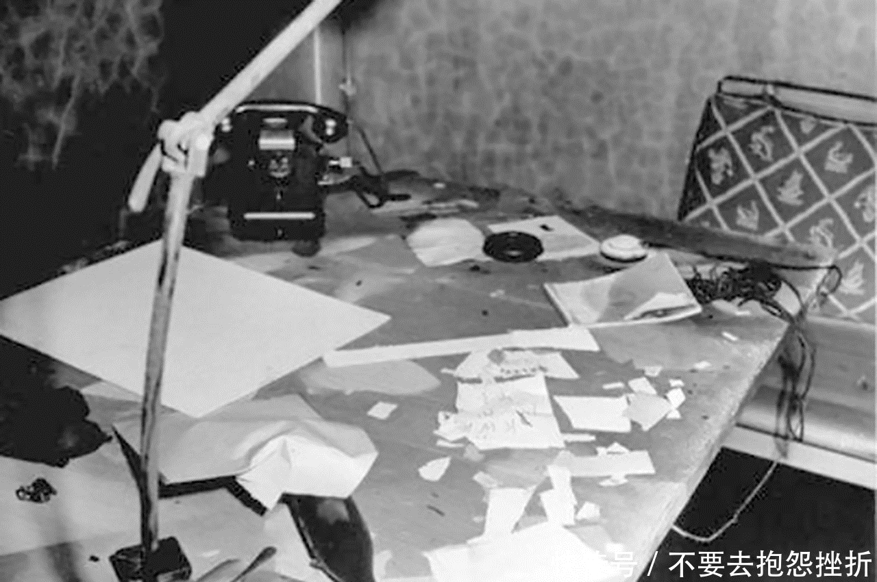 位置|希特勒地下城堡的内部场景,设备一应俱全,图八是希特勒死亡位置